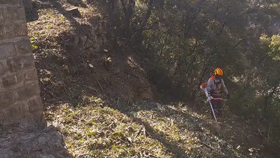 Débroussaillement de les talus